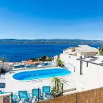 Vikendica 5 Bedroom Awesome In Stanici