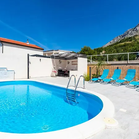 5 Bedroom Awesome In Stanici Holiday home Celina
