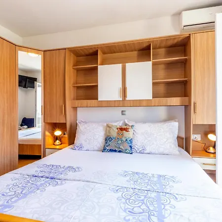 5 Bedroom Awesome In Stanici * Celina