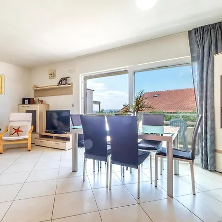 5 Bedroom Awesome In Stanici