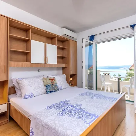 5 Bedroom Awesome In Stanici Holiday home Celina